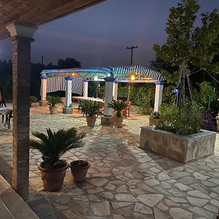 Villa Facen Gardelades Екстер'єр фото